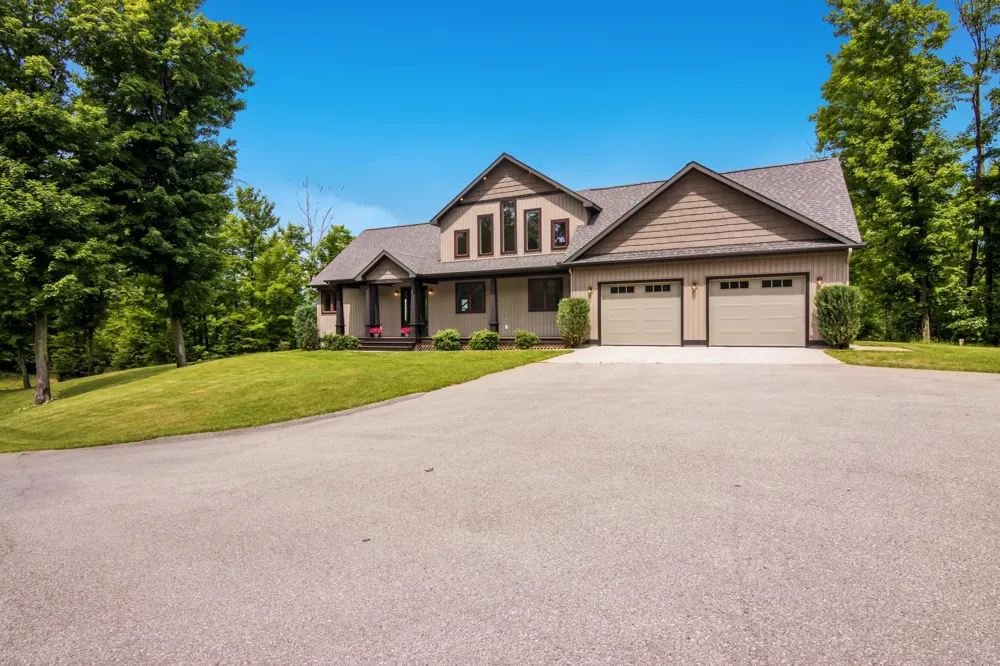 5474 Lackey Road Whitewater Township, MI 49690