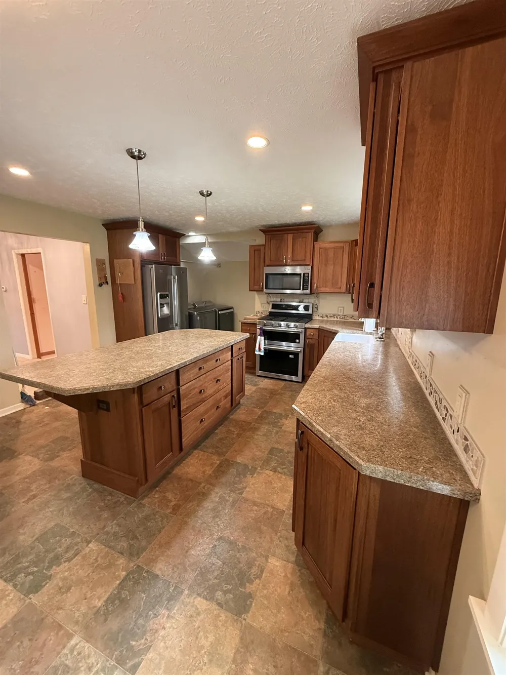 414 Maple Street Ithaca City, MI 48847