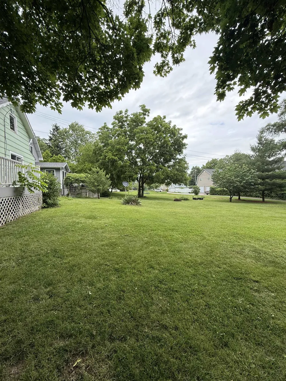 414 Maple Street Ithaca City, MI 48847