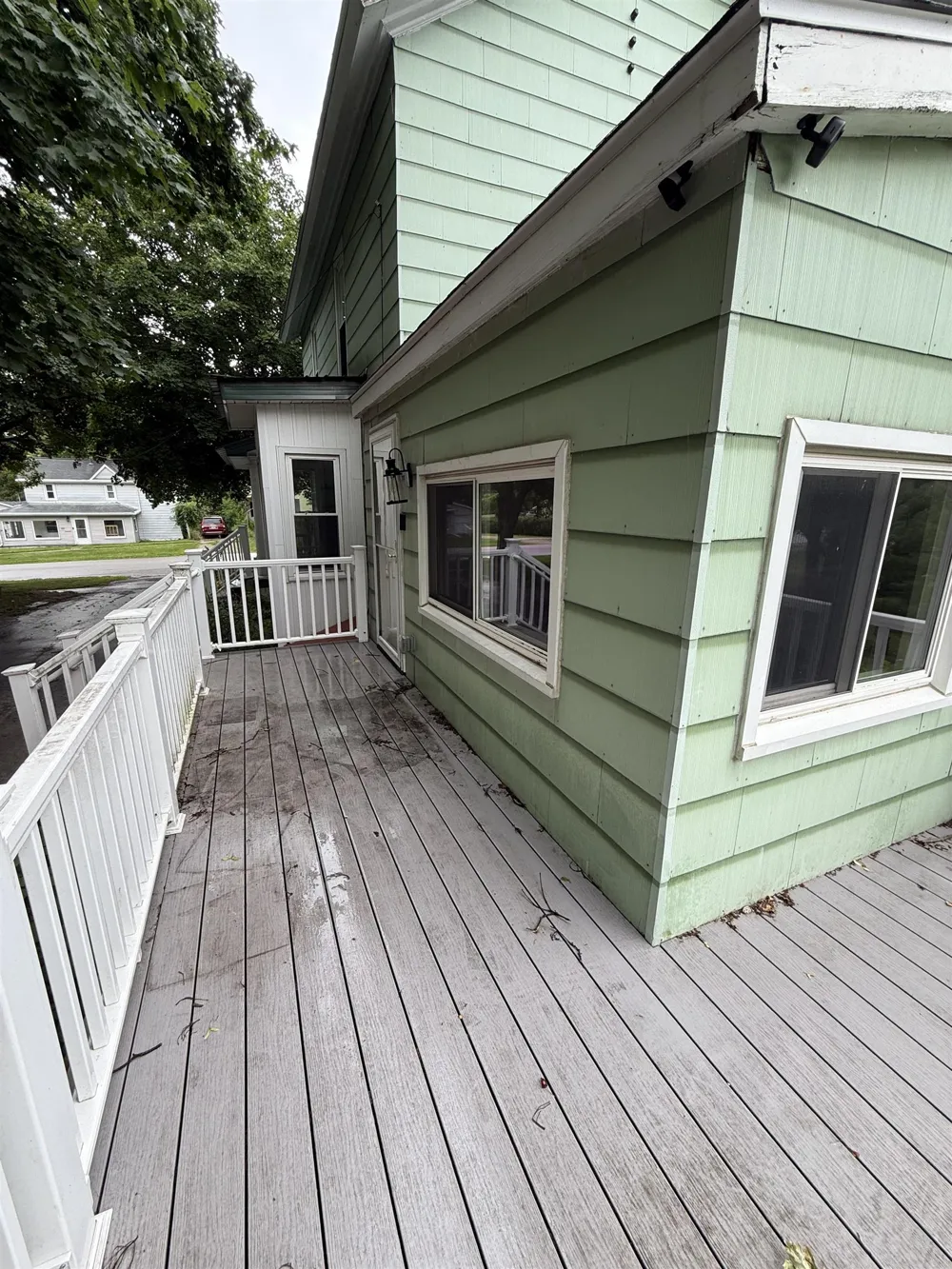 414 Maple Street Ithaca City, MI 48847