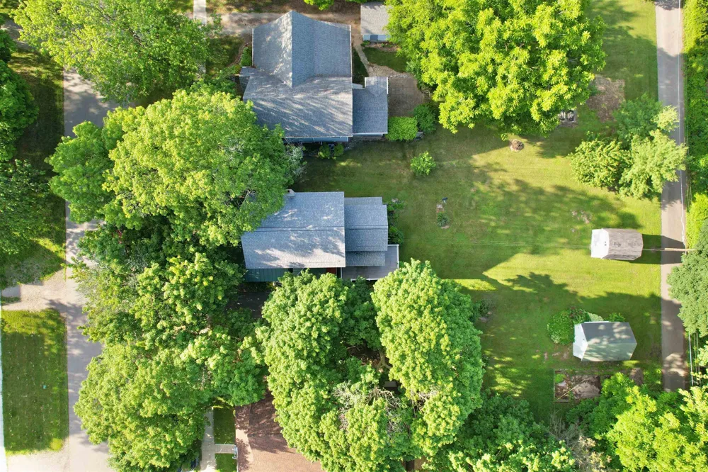 414 Maple Street Ithaca City, MI 48847