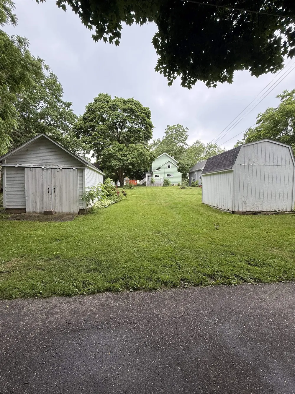 414 Maple Street Ithaca City, MI 48847