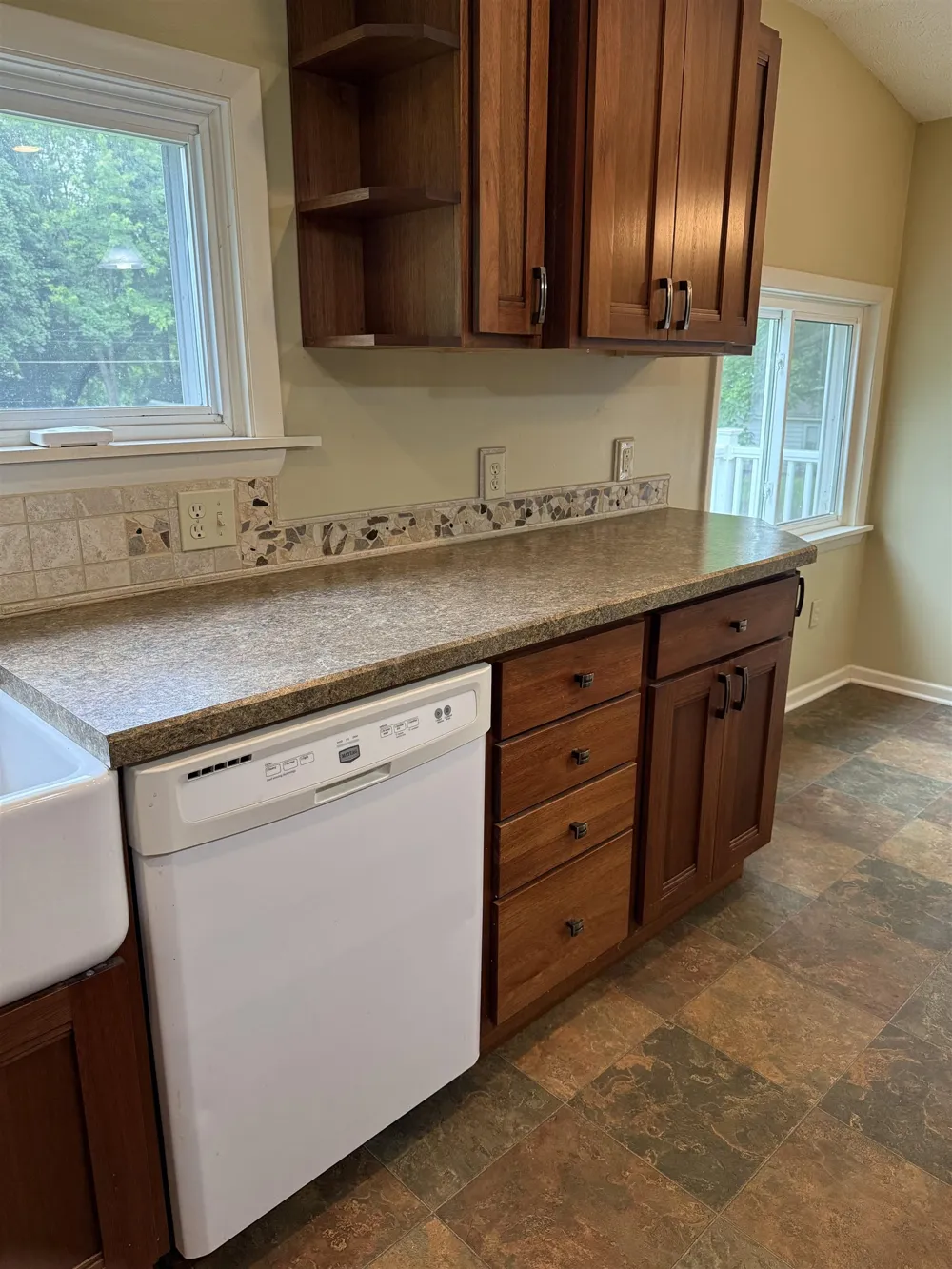 414 Maple Street Ithaca City, MI 48847