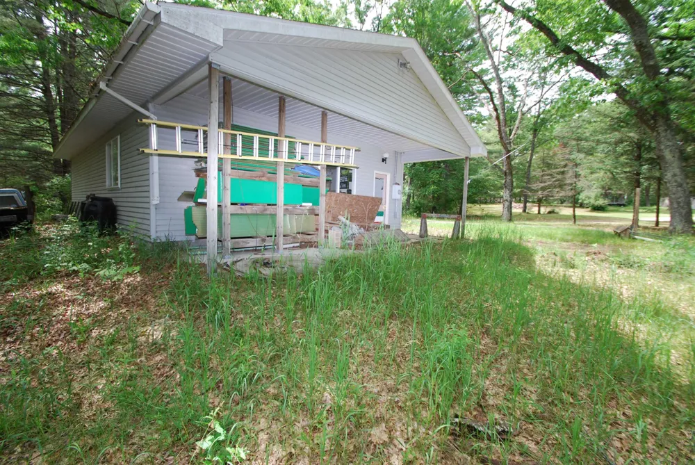 1256 Plank Road Tawas Township, MI 48763