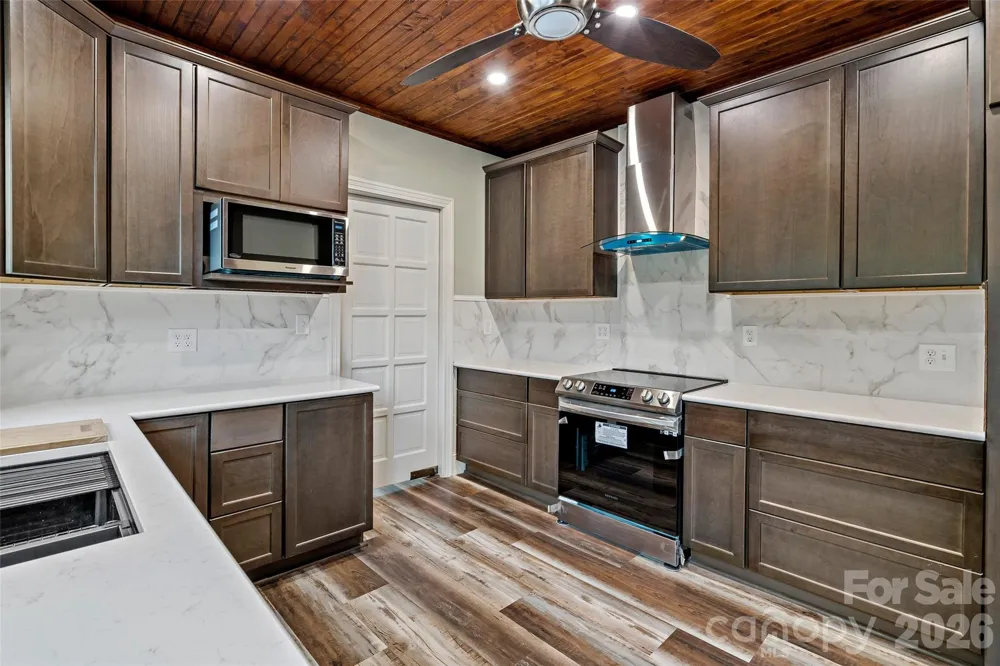 141 Madison Street Marion, NC 28752