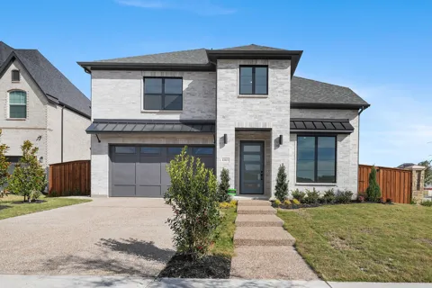 1311 Sapphire Lane