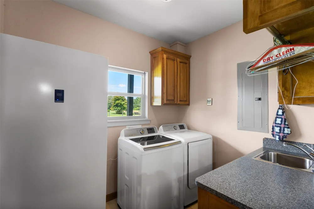 5884 FM 1650 Gilmer, TX 75645