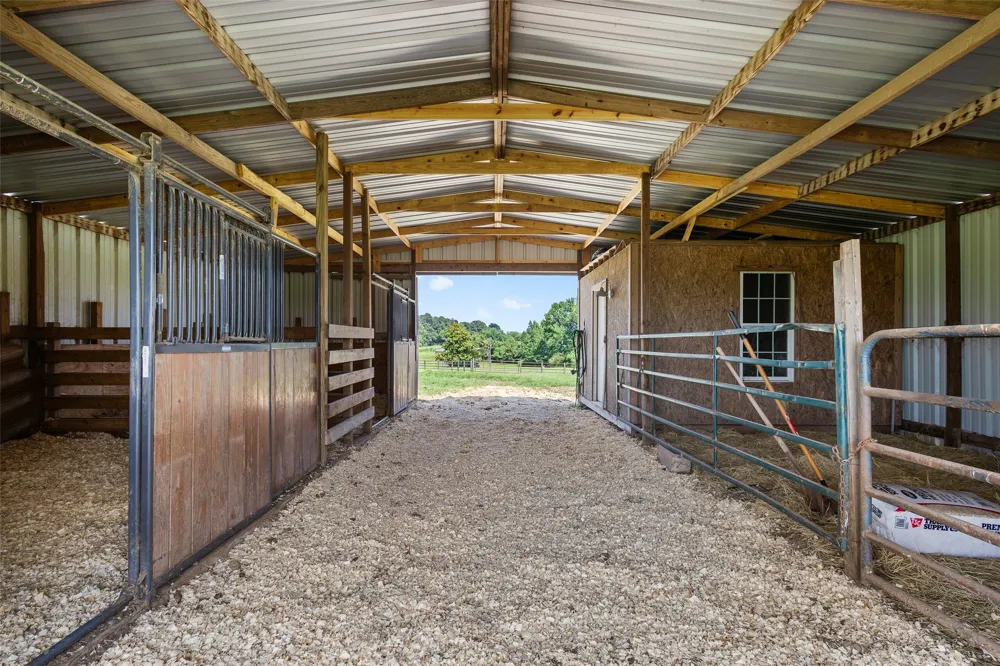 5884 FM 1650 Gilmer, TX 75645