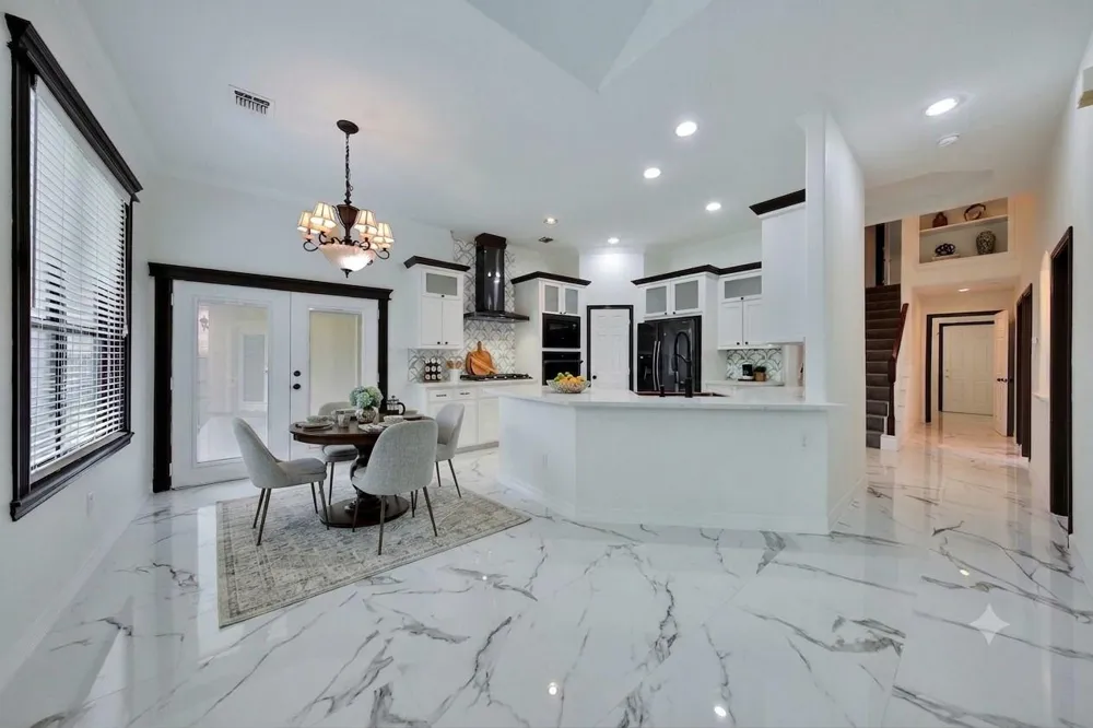2283 Deer Cove Trail Kingwood, TX 77339