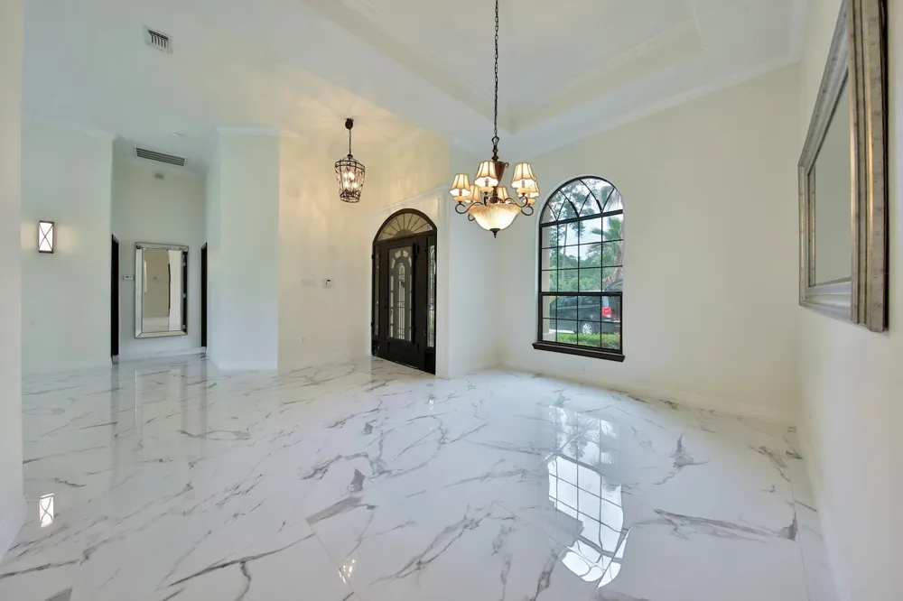 2283 Deer Cove Trail Kingwood, TX 77339