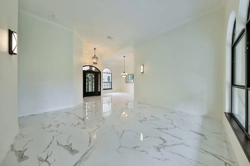 2283 Deer Cove Trail Kingwood, TX 77339