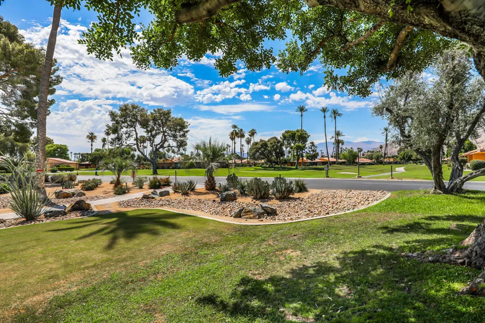 2 Haig Drive Rancho Mirage, CA 92270