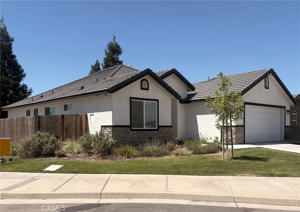 2024 De La Vina Court Atwater, CA 95301