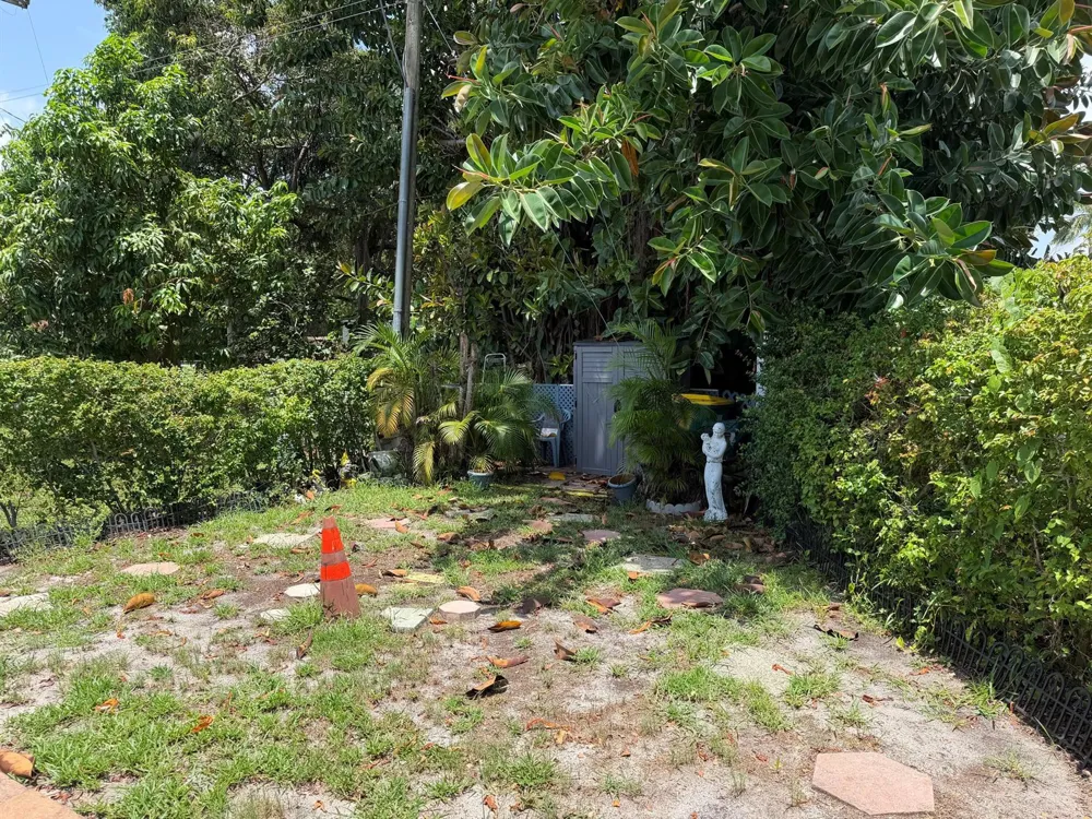 5230 SW 29th Terrace Dania Beach, FL 33312