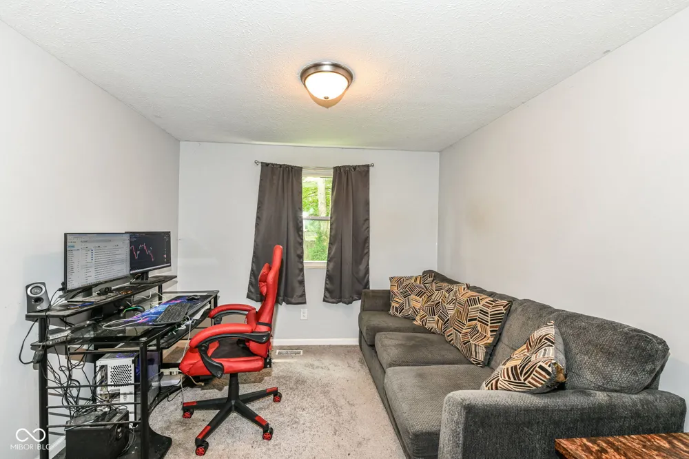 11339 E St Joseph Street E Marion, IN 46229