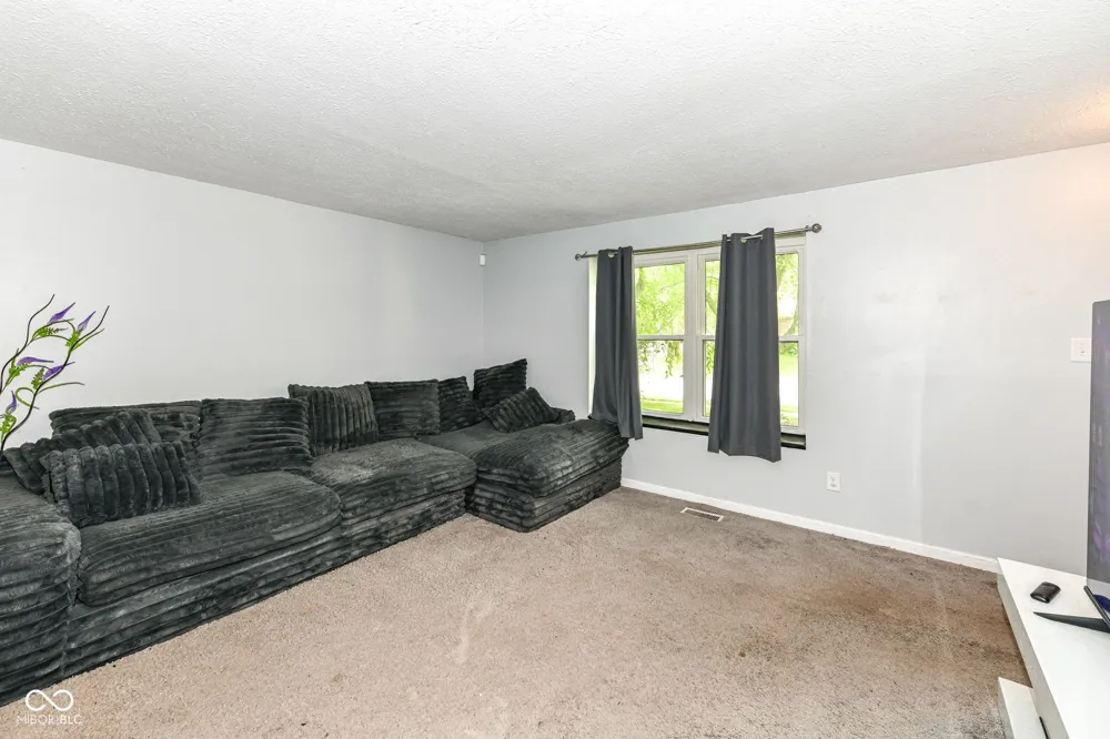 11339 E St Joseph Street E Marion, IN 46229