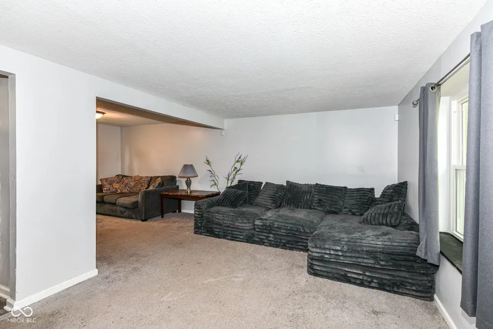 11339 E St Joseph Street E Marion, IN 46229