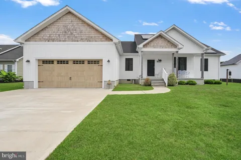 11207 CHARLIE DRIVE