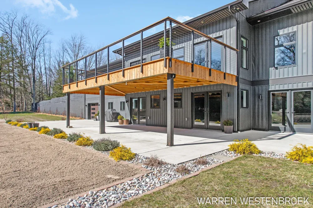 16342 Lincoln Street Grand Haven, MI 49417