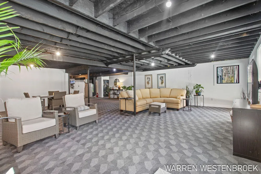 16342 Lincoln Street Grand Haven, MI 49417