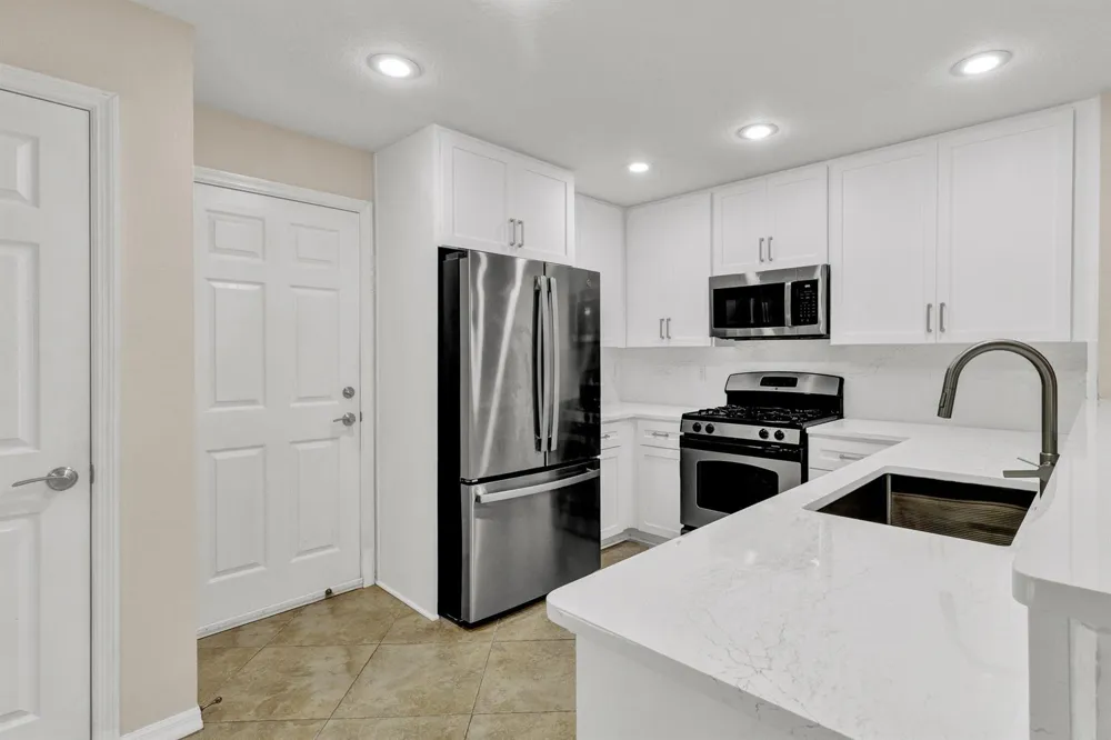 1670 Pointe West Way #1670 Vero Beach, FL 32966