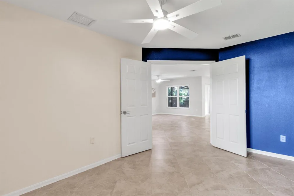 1670 Pointe West Way #1670 Vero Beach, FL 32966