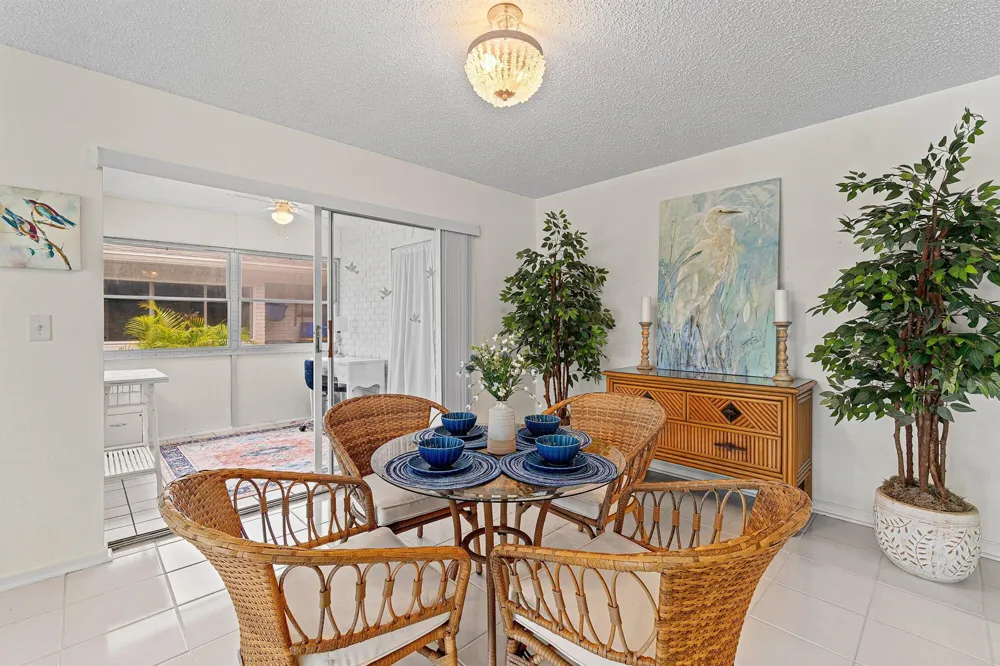 10098 S 40th Drive S Boynton Beach, FL 33436