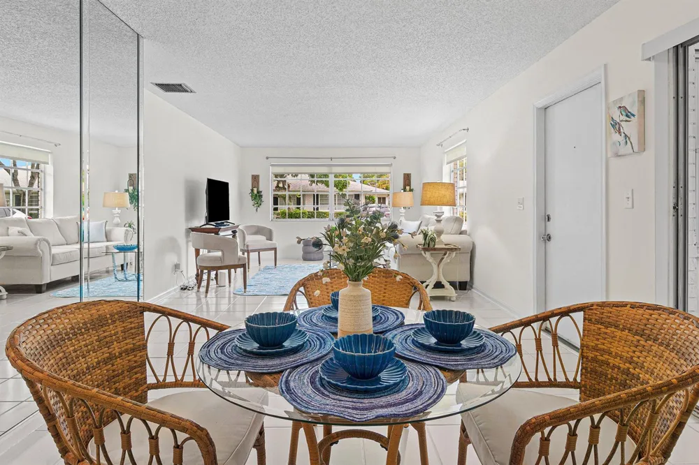 10098 S 40th Drive S Boynton Beach, FL 33436