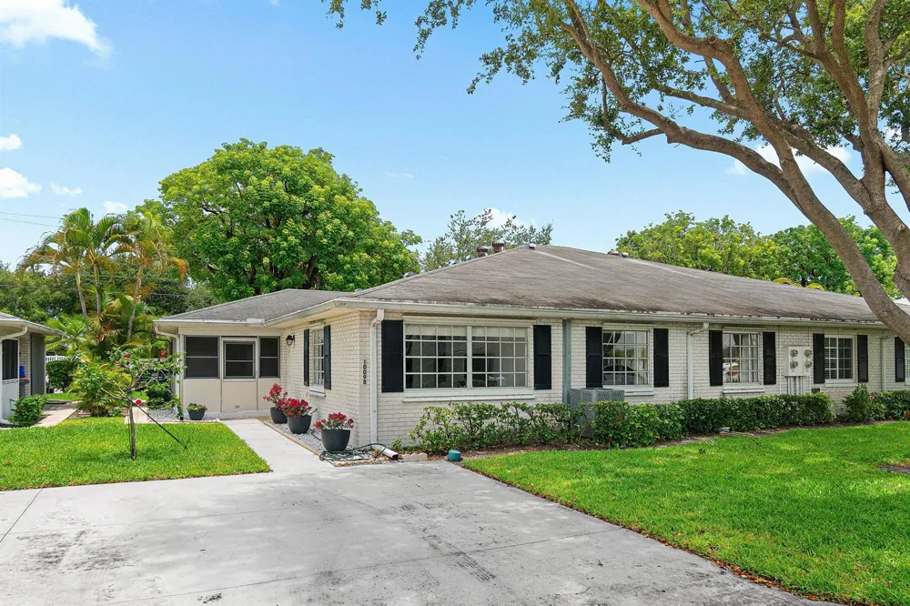 10098 S 40th Drive S Boynton Beach, FL 33436