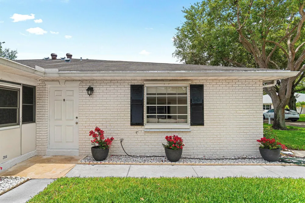 10098 S 40th Drive S Boynton Beach, FL 33436