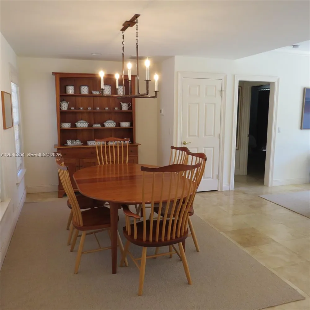 404 S Beach Rd #404 Jupiter Island, FL 33455