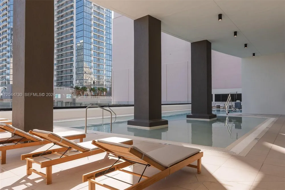 225 Miami Ave #3412 Miami, FL 33128