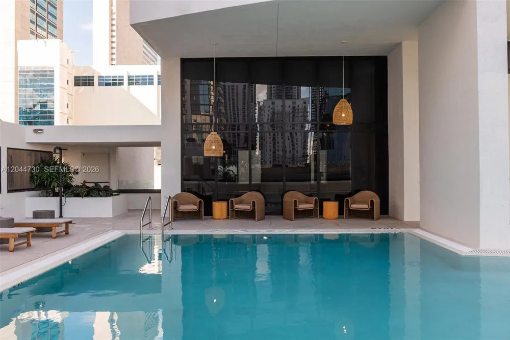 225 Miami Ave #3412 Miami, FL 33128