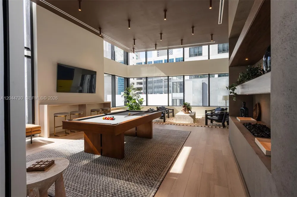 225 Miami Ave #3412 Miami, FL 33128