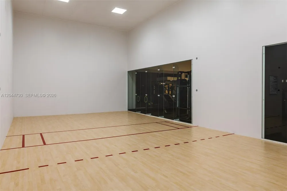 225 Miami Ave #3412 Miami, FL 33128