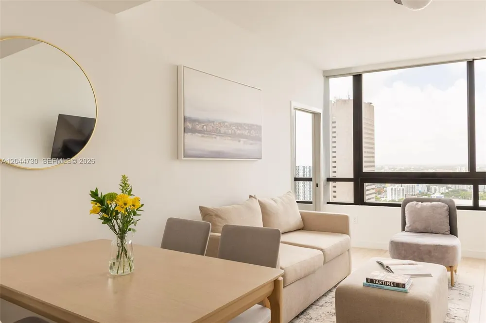 225 Miami Ave #3412 Miami, FL 33128