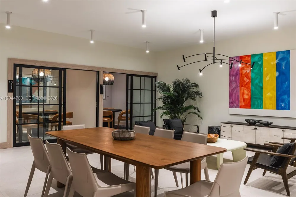 225 Miami Ave #3412 Miami, FL 33128