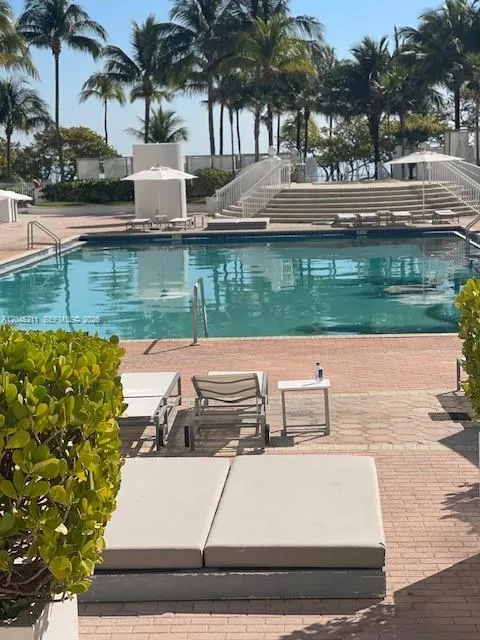 10275 Collins Ave #201 Bal Harbour, FL 33154
