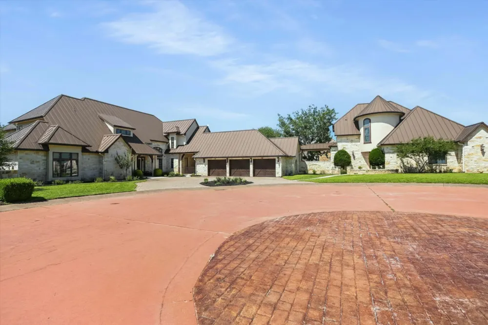 84 Applehead Island Drive Horseshoe Bay, TX 78657