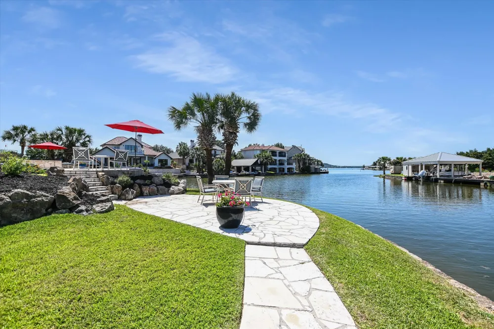 84 Applehead Island Drive Horseshoe Bay, TX 78657
