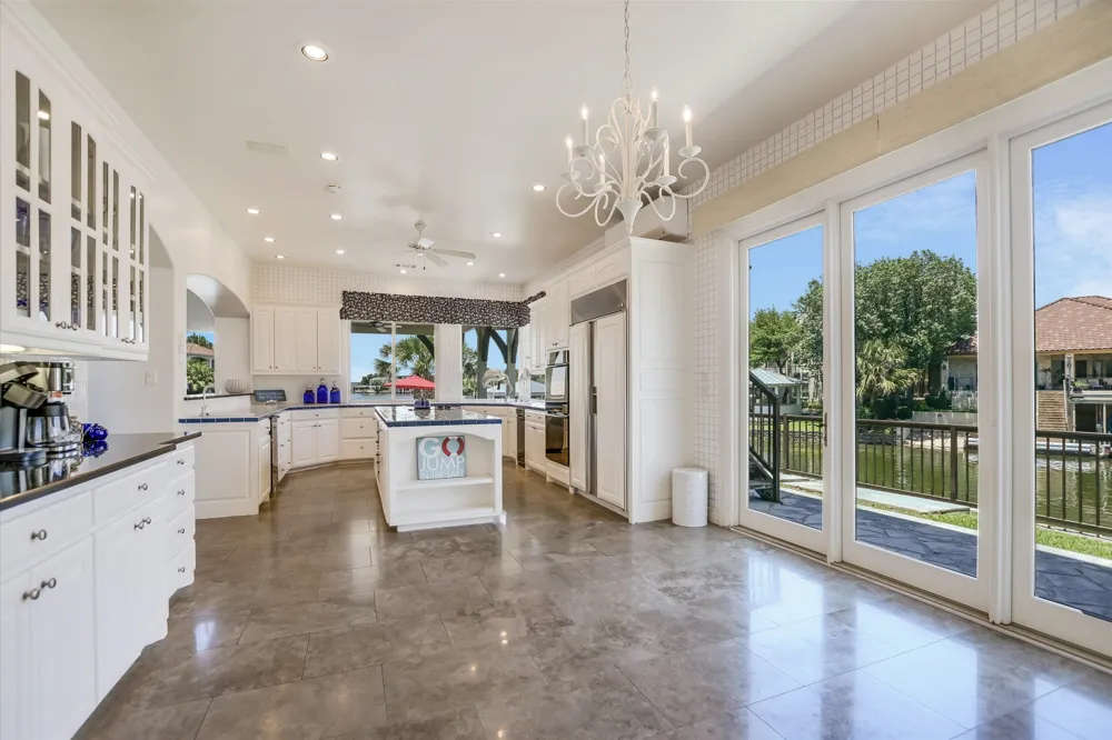 84 Applehead Island Drive Horseshoe Bay, TX 78657