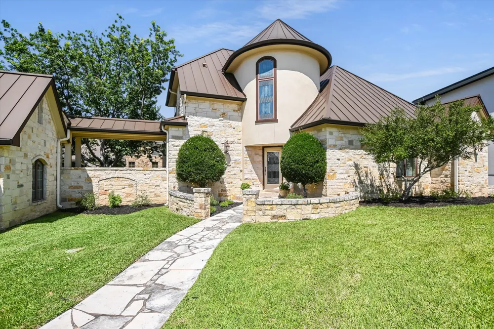 84 Applehead Island Drive Horseshoe Bay, TX 78657