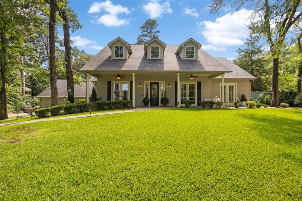 1436 Lakeshore Drive Hideaway, TX 75771