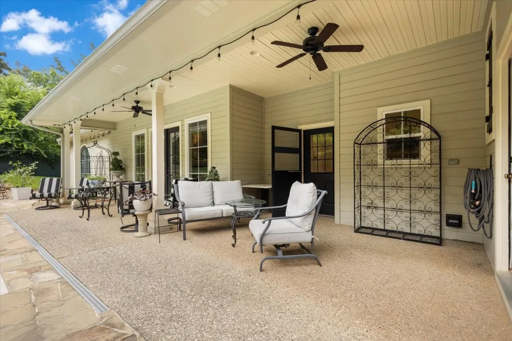 1436 Lakeshore Drive Hideaway, TX 75771