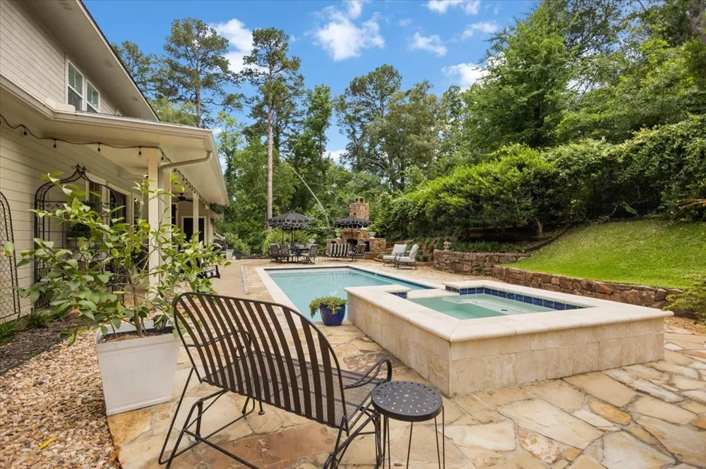 1436 Lakeshore Drive Hideaway, TX 75771