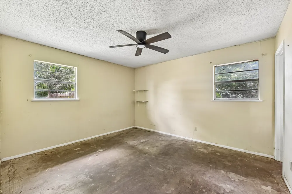 1111 Silent Valley Road Lockhart, TX 78644