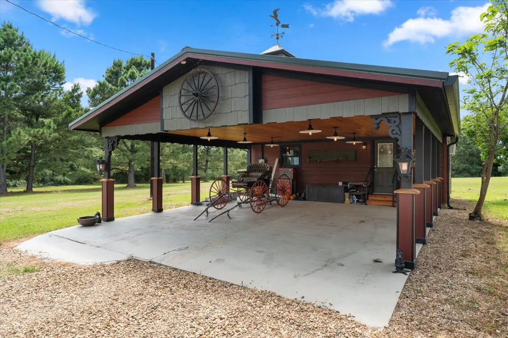 1847 State Highway 19 Highway Emory, TX 75440
