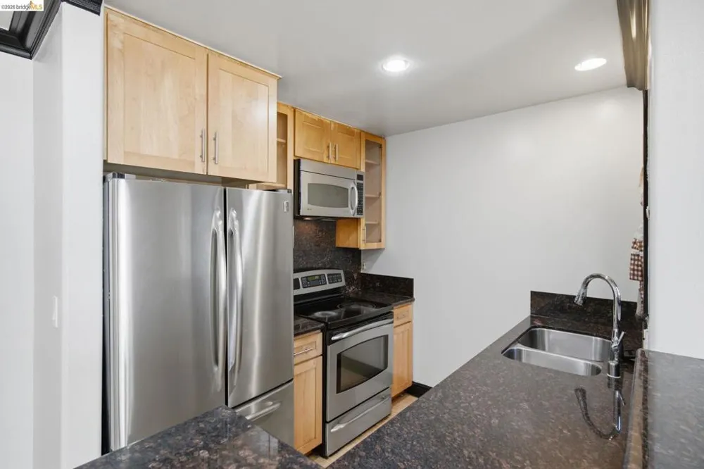1731 Ellis St #14 Concord, CA 94520
