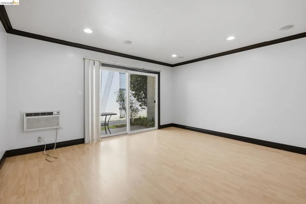 1731 Ellis St #14 Concord, CA 94520