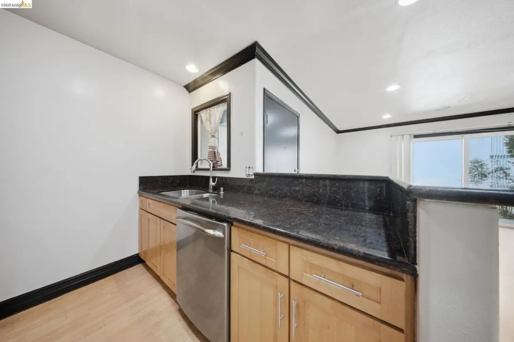1731 Ellis St #14 Concord, CA 94520
